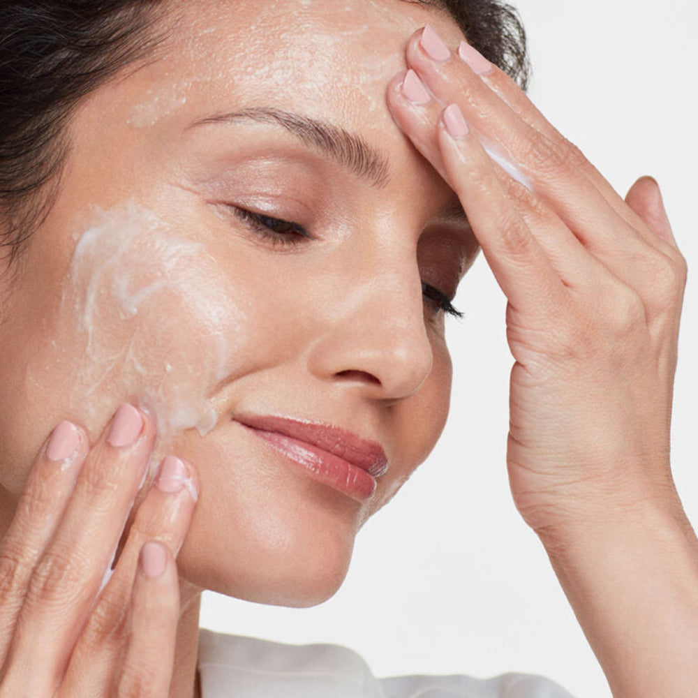 Exfoliating Cleanser HYDROPEPTIDE 200 ml (vista 4)