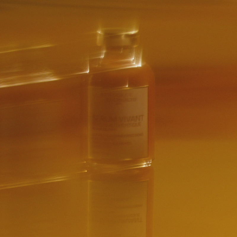 Textura de gel acuoso del Sérum Vivant Biologique Recherche