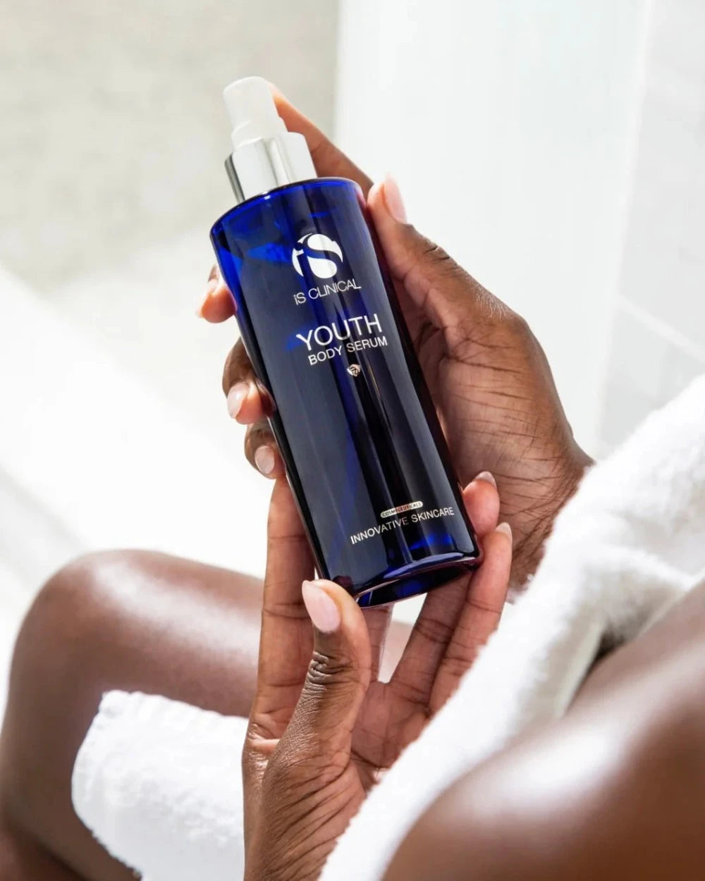Youth body serum iS Clinical 200ml (vista 3)